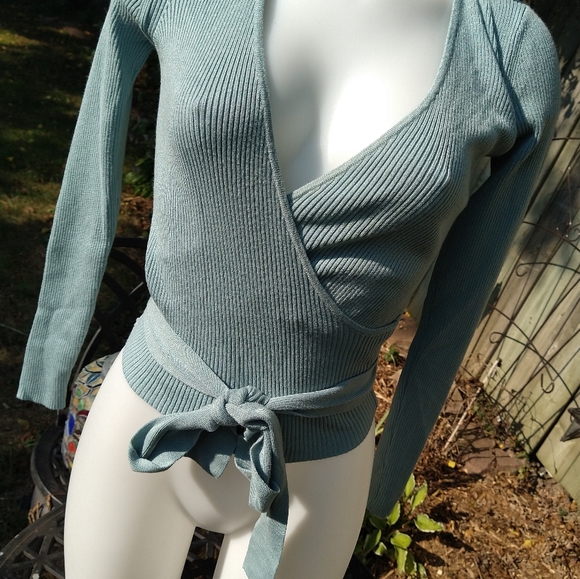 Size S blue long sleeve revamped sweatshirt - Picture 5 of 13